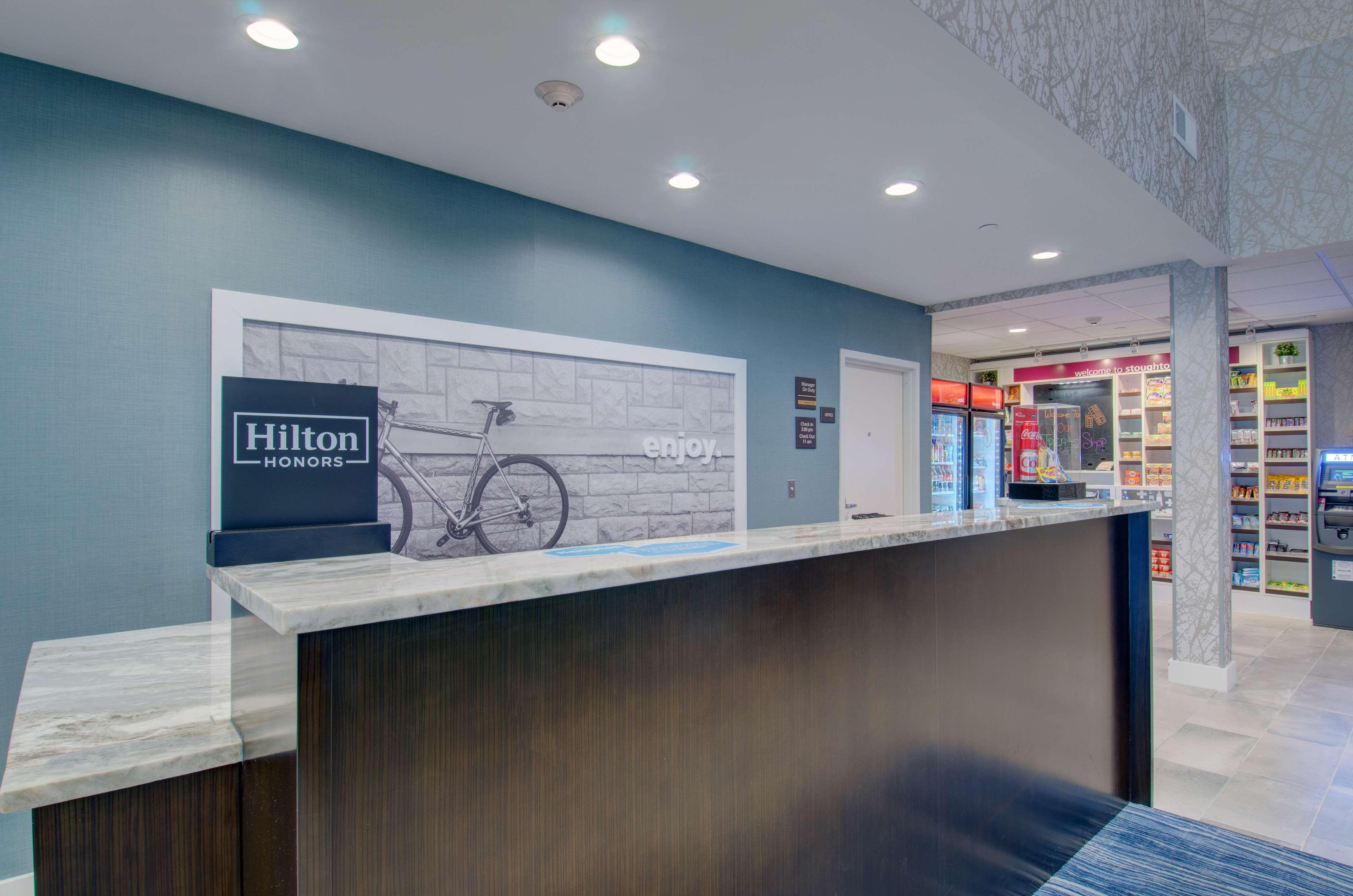 Hampton Inn & Suites Boston/Стоутен Екстер'єр фото