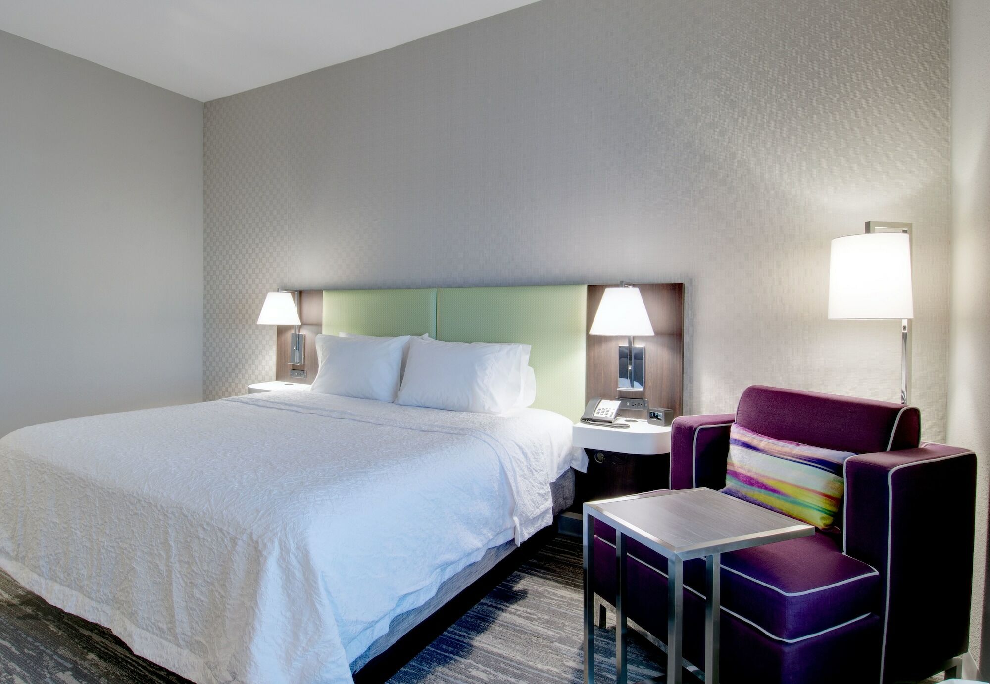 Hampton Inn & Suites Boston/Стоутен Екстер'єр фото
